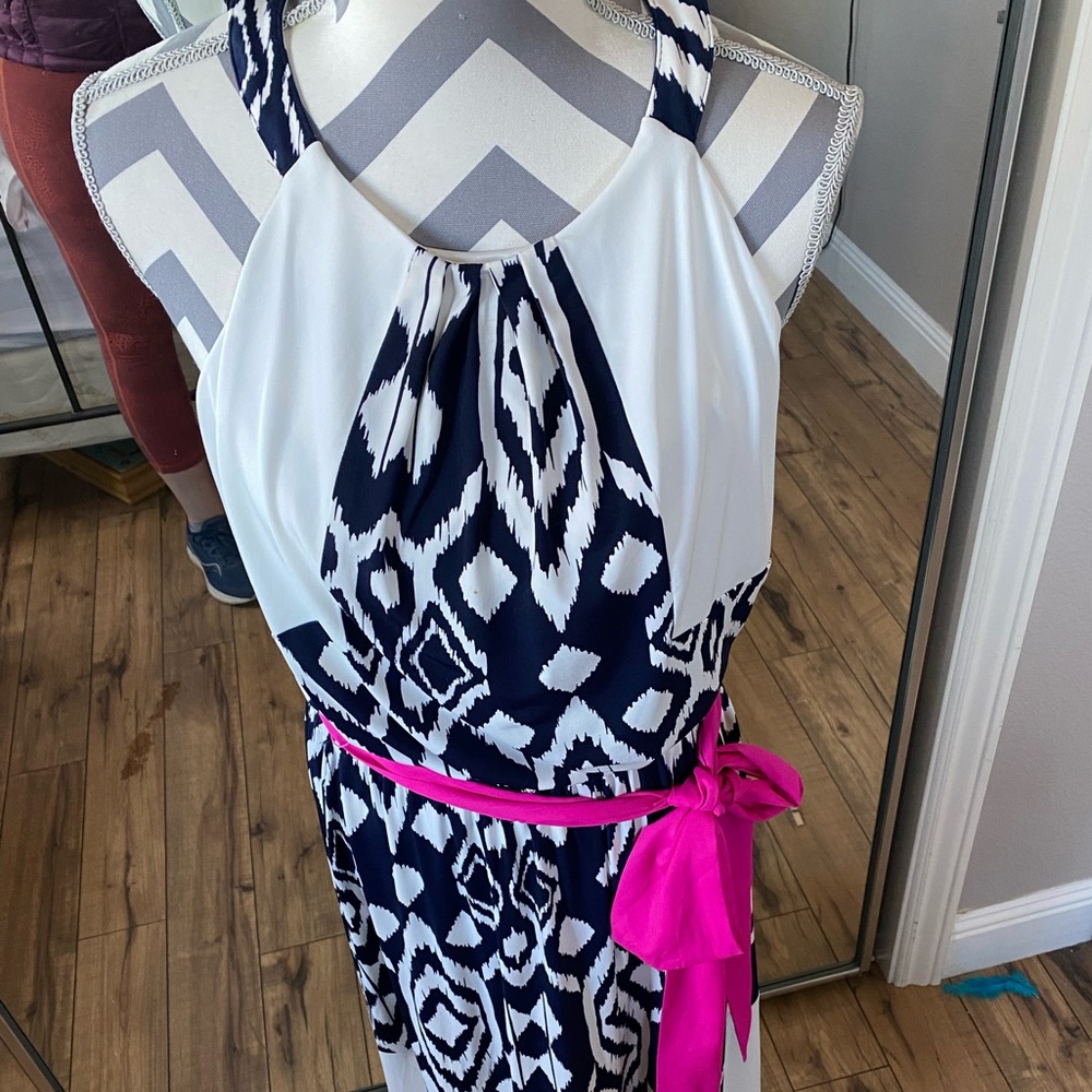 White and blue maxi dress with pink sash